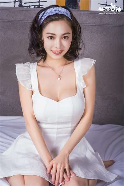 [头条女神]2016-12-10 小爱2台湾正妹写真[26P/300MB]