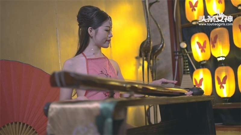 [头条女神]2017.08.28 梦回七夕 宸希 视频 [MP4/161MB]