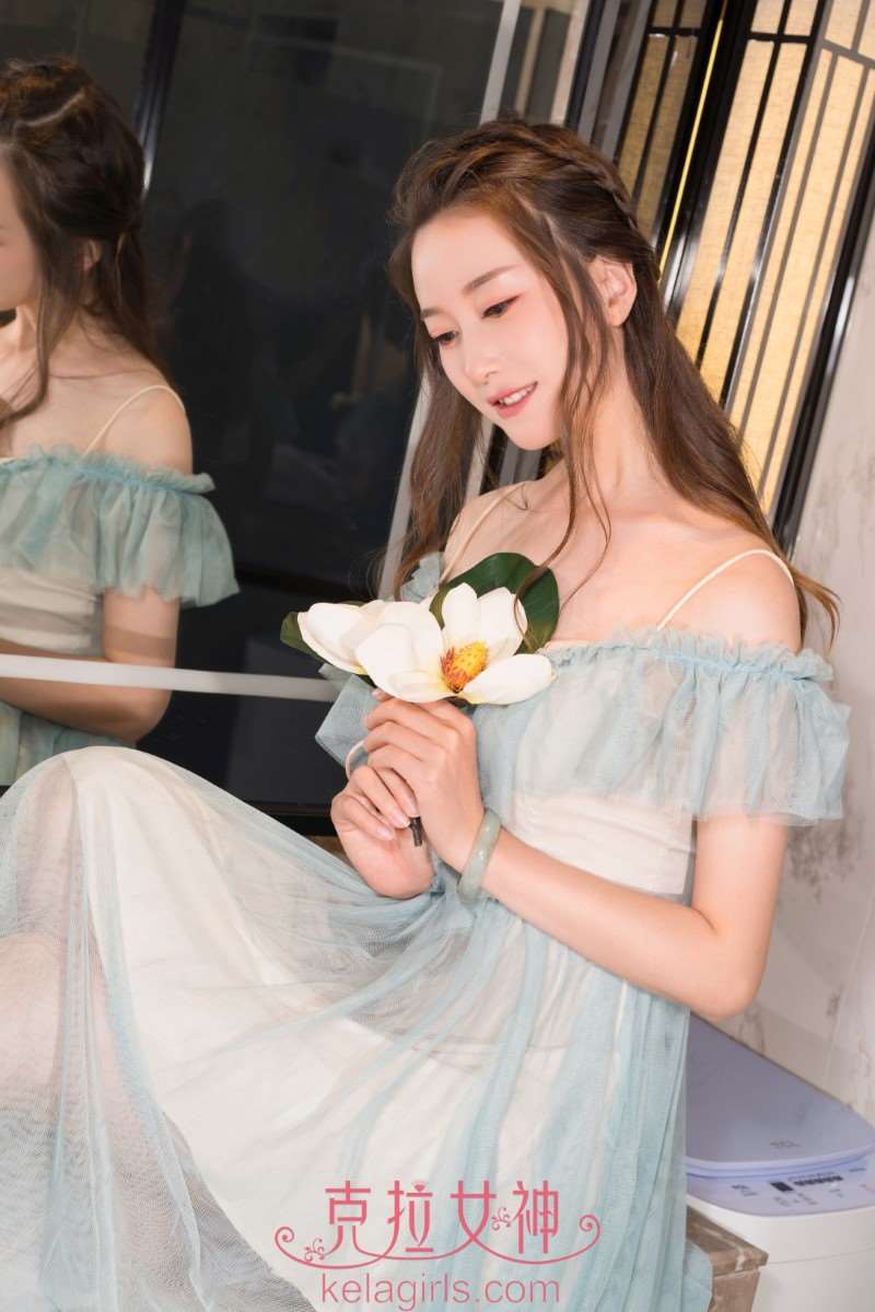 [KeLaGirls克拉女神] 2018.11.28《拈花一笑》杨暖 [27P/453MB]