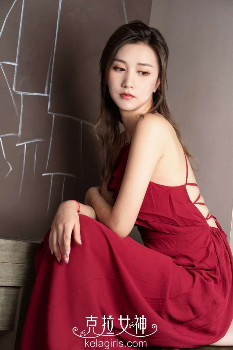 [KeLaGirls克拉女神] 2019.04.12《含情凝睇》慕菲 [25P/467MB]