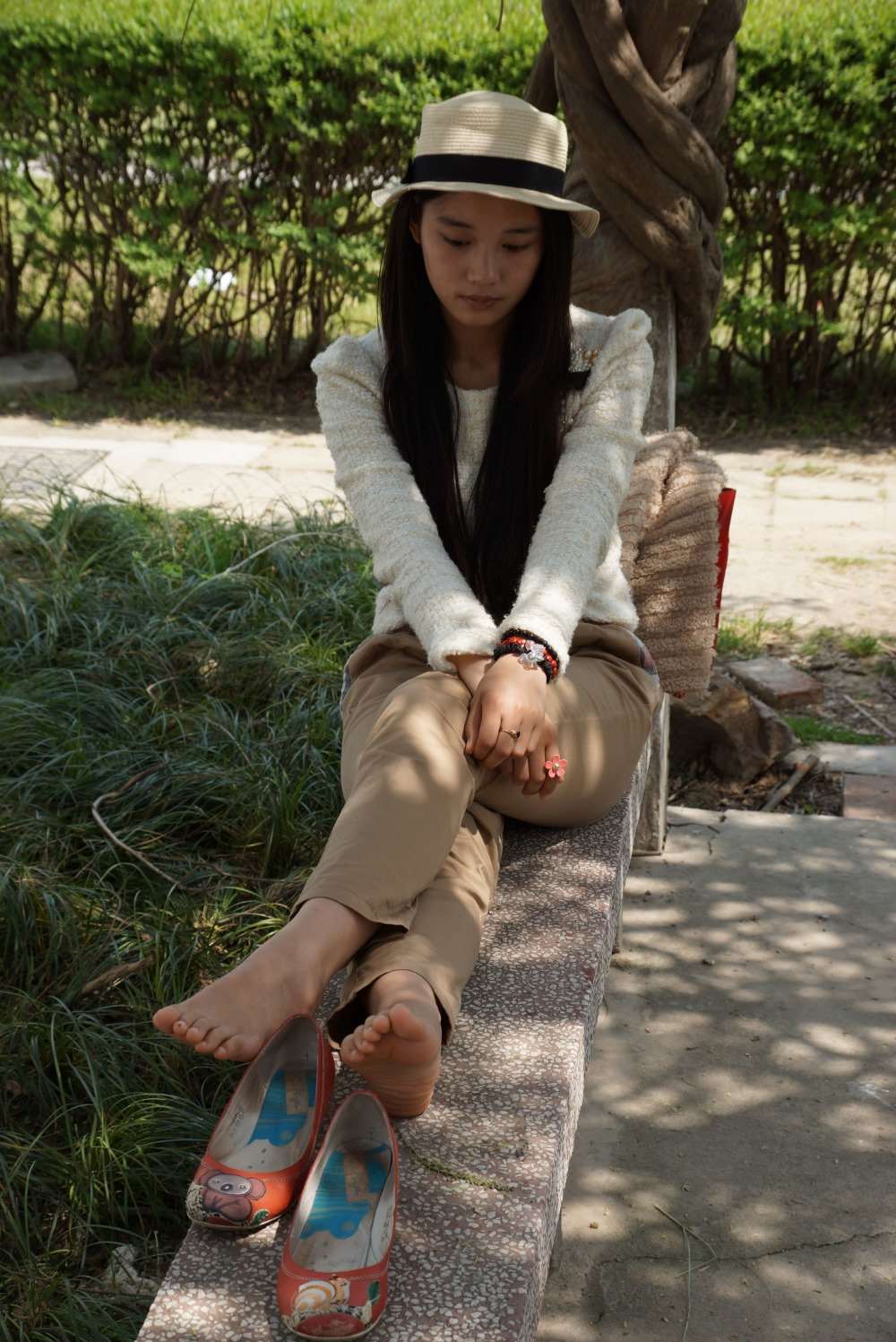 自由摄影 No.109 潇潇 裸足 [60P/139MB]