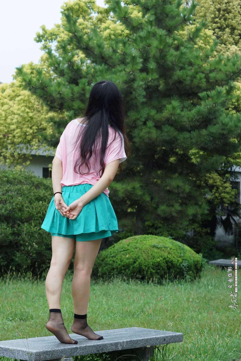 自由摄影 No.392 高透水晶黑丝被”它“玩到如此境界 [61P/130MB]