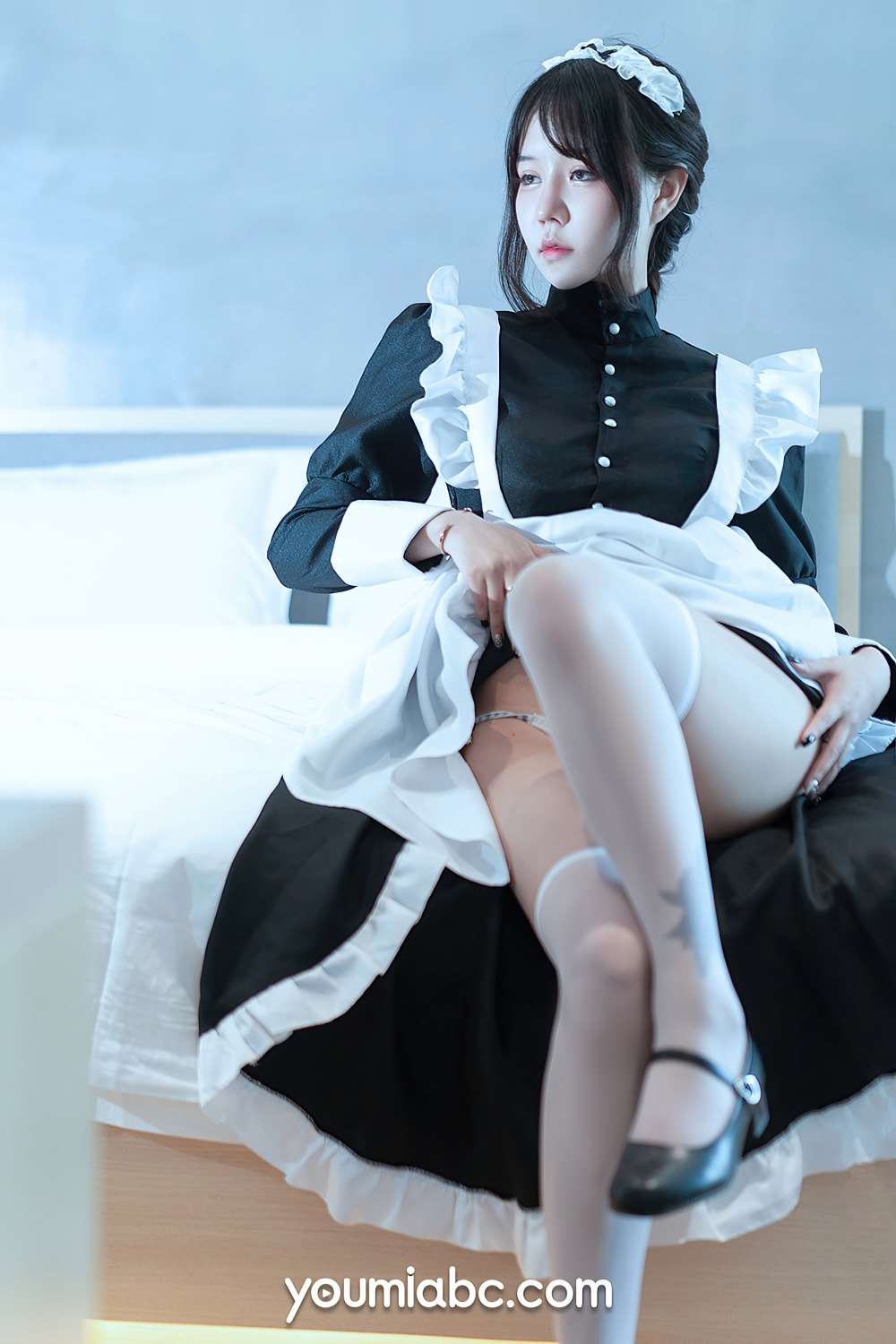 [YouMi尤蜜] 2021.01.04 空气女仆 糖積-女摄影 [33P/557MB]