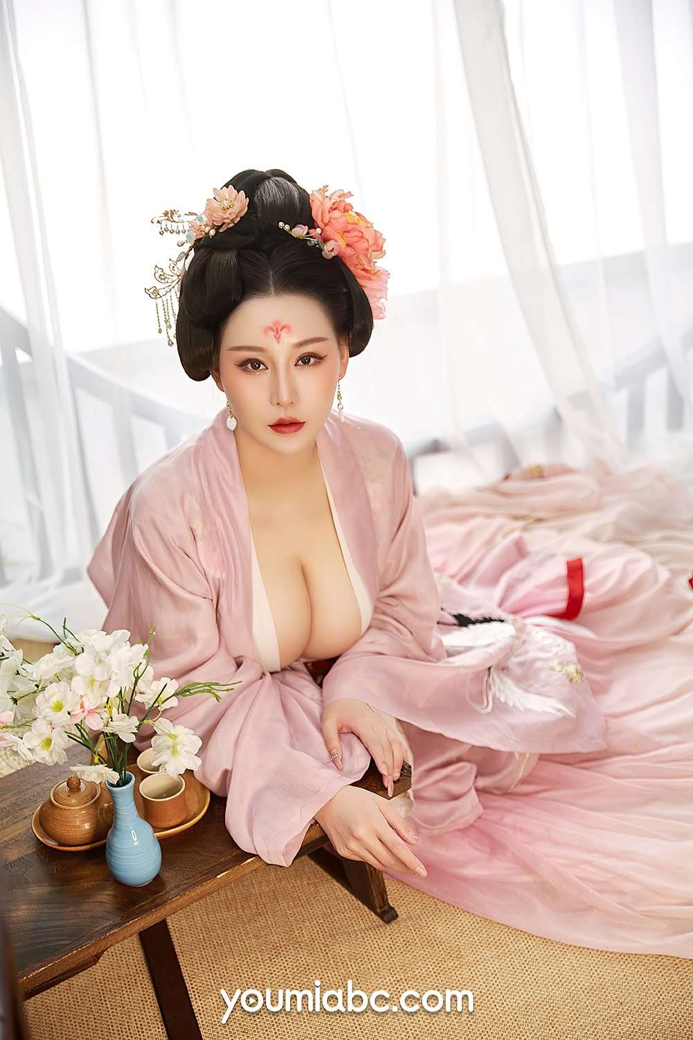 [YouMi尤蜜] 2021.01.15 宫廷仕女图 费若拉 [30P/509MB]