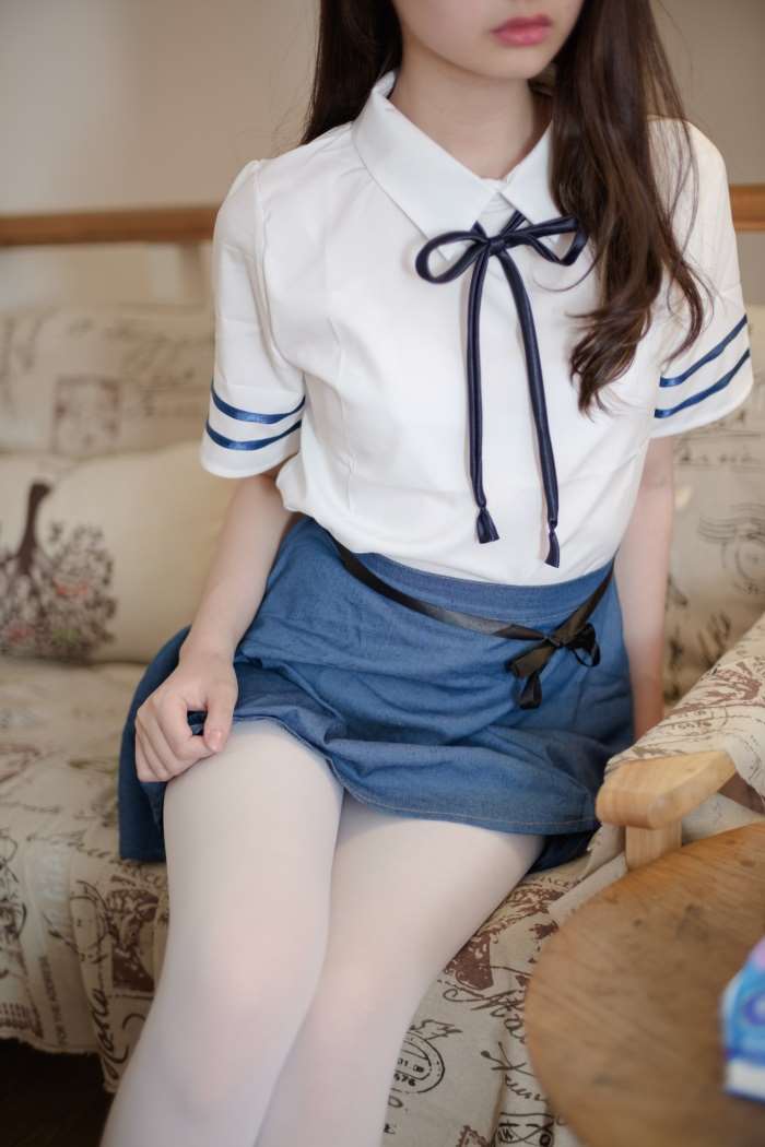 森萝财团写真 R15系列-021 [71P/398MB]