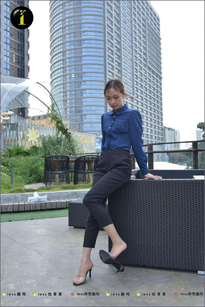 [IESS异思趣向] 普惠集 001-表妹日常素拍 [96P/115MB]
