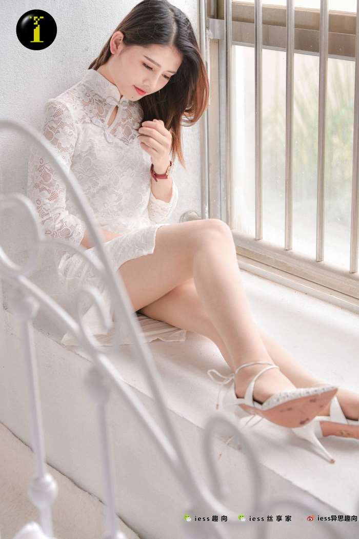 [IESS异思趣向] 普惠集 042 炎子 – 小品 [99P/136MB]