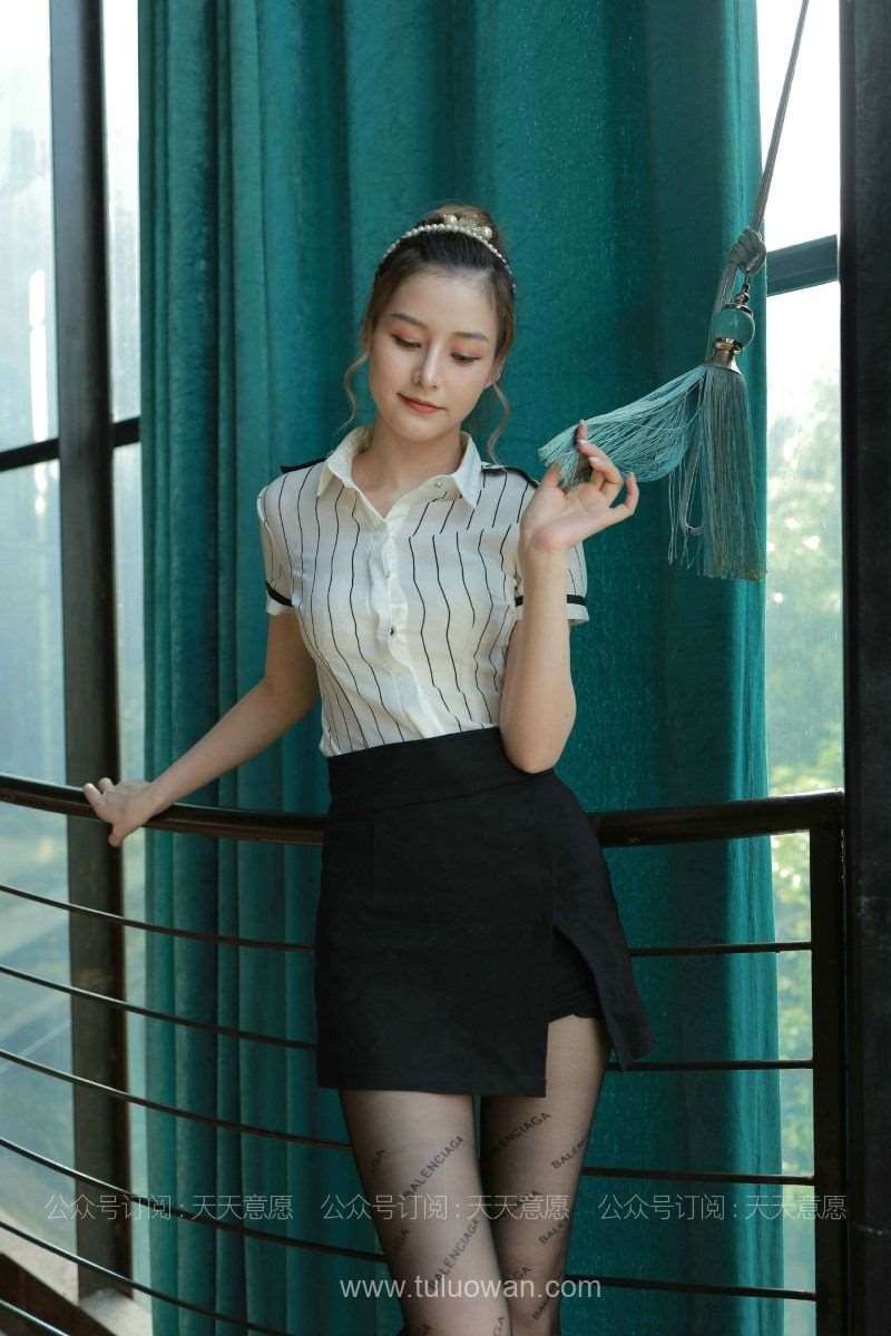 [IESS异思趣向] 2021.07.27 丝享家 872：九妹《最美职业装》[81P/133MB]