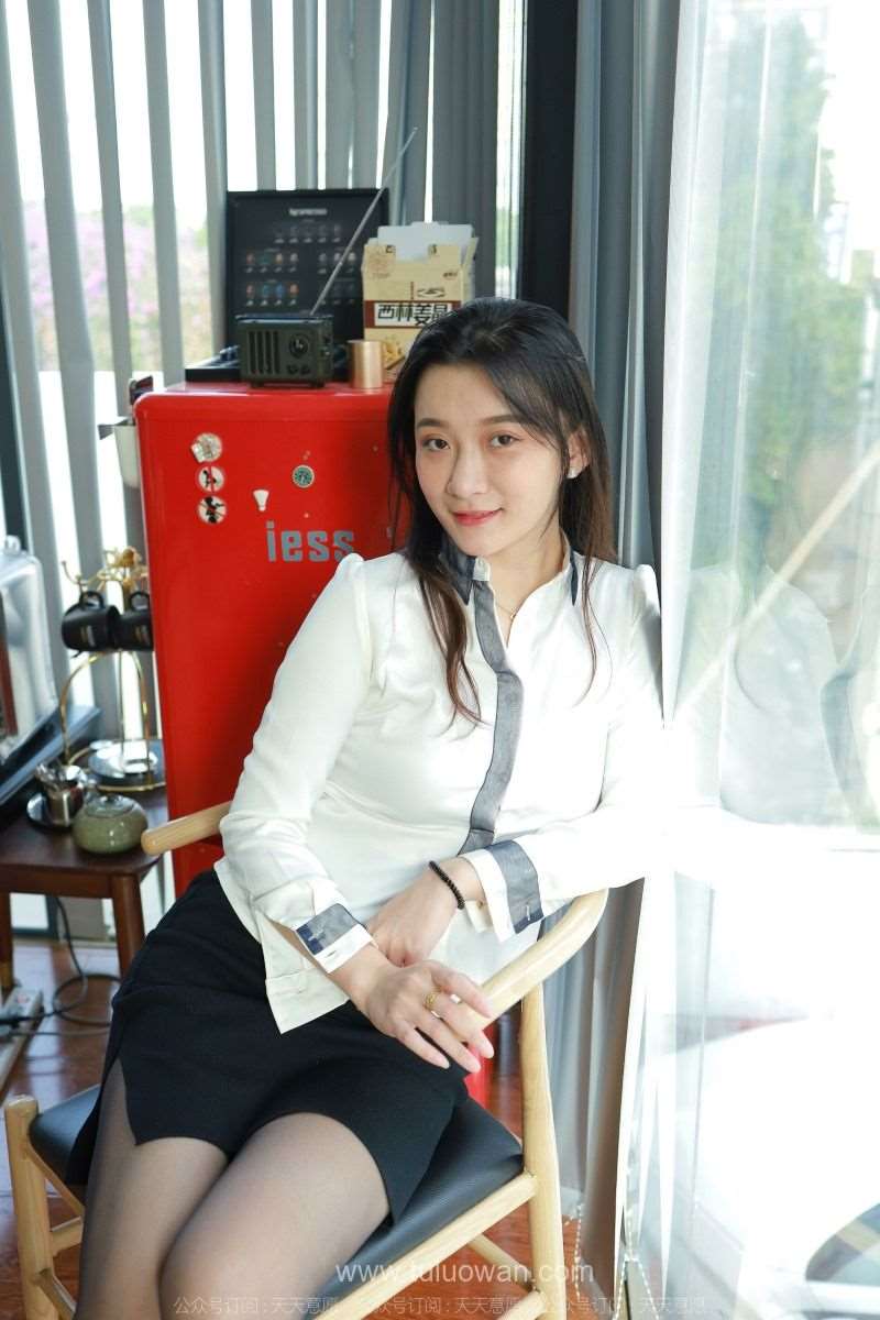 [IESS异思趣向] 2022.3.4 丝享家 1019：秋秋《女秘书》[97P/131MB]