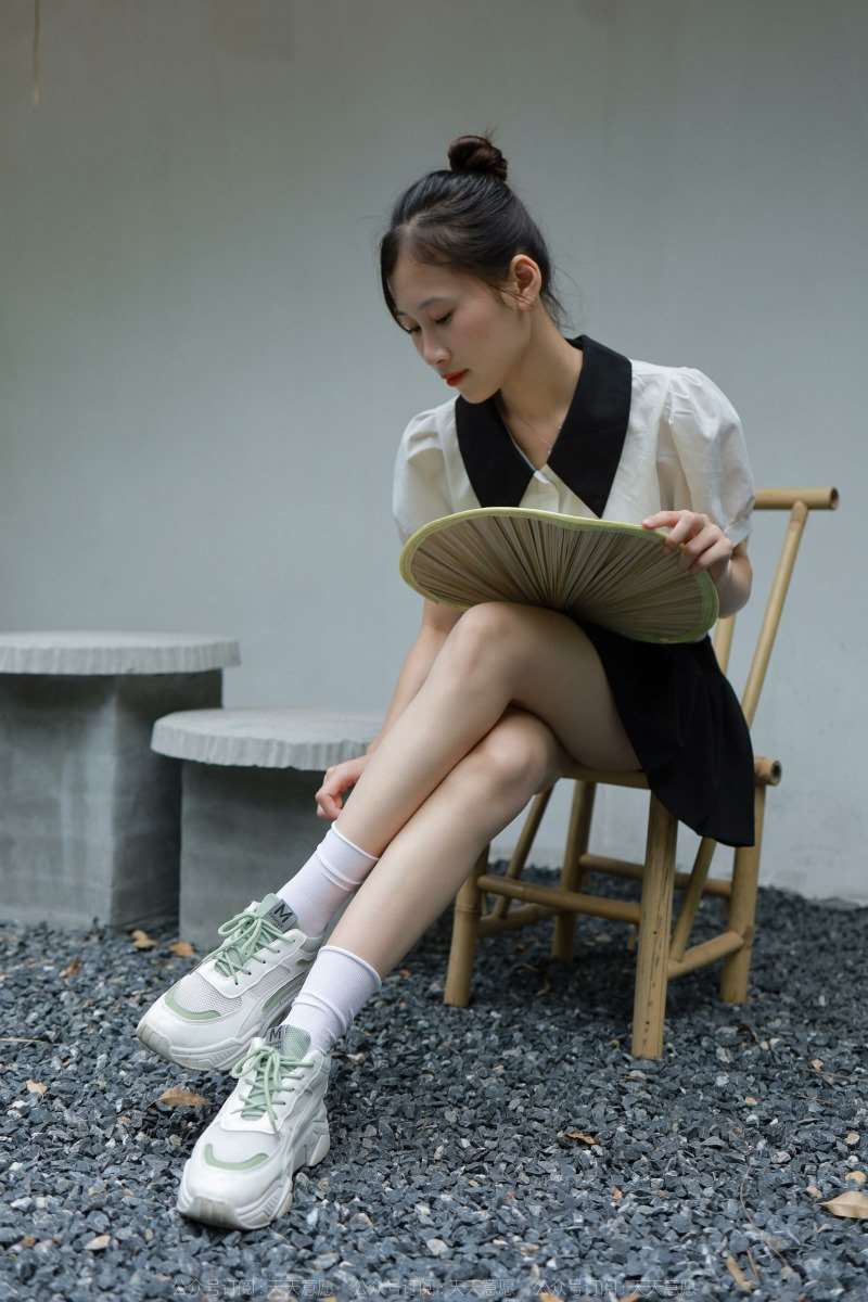 [IESS异思趣向] 2022.8.11 丝享家 1174：幂幂《新人报道》[87P/97MB]