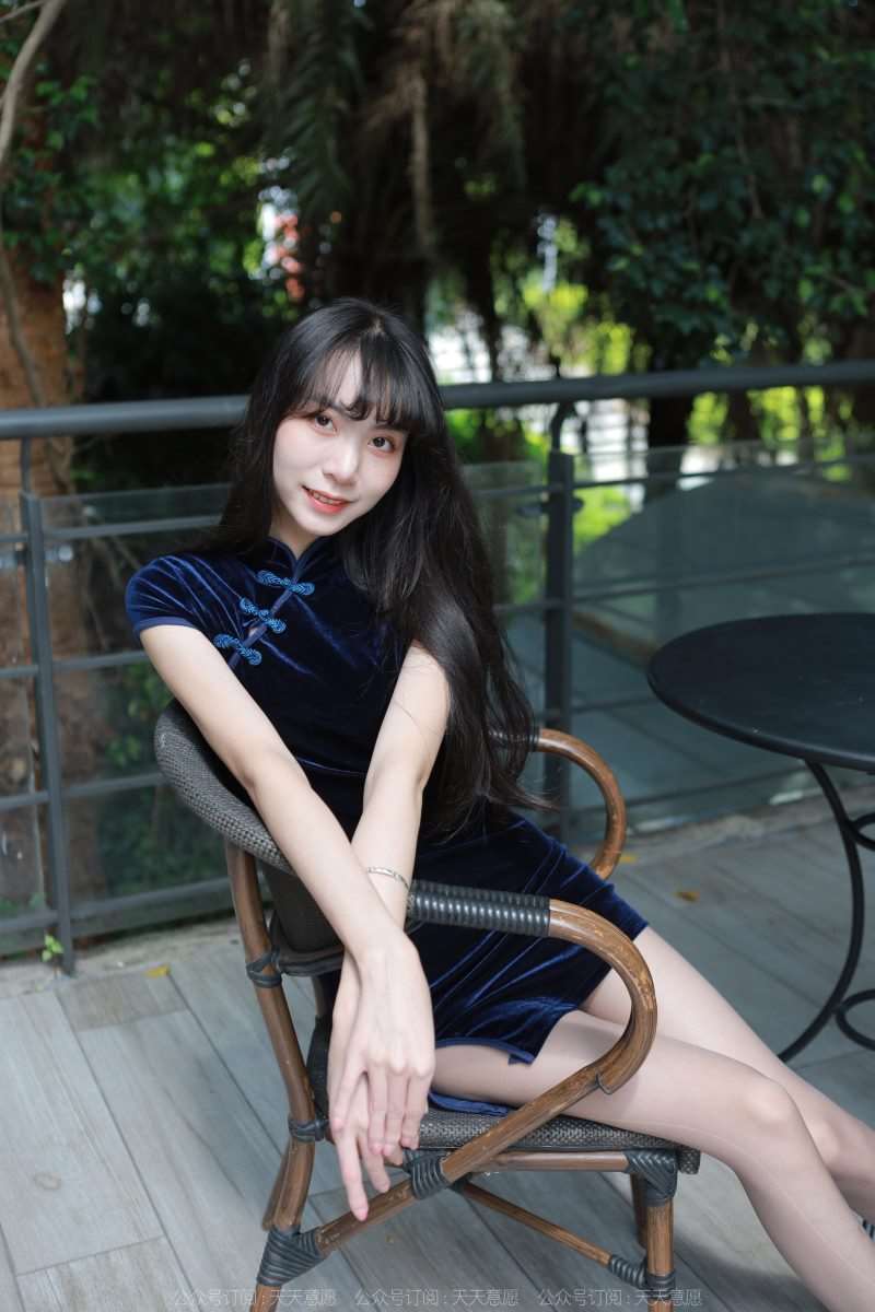 [IESS异思趣向] 2022.10.28 丝享家 1251 团团《灰思旗袍》[80P/84MB]