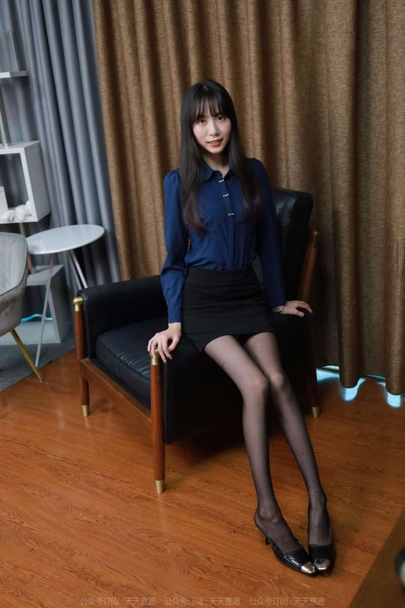 [IESS异思趣向] 2022.12.04 丝享家 1288 团团《黑丝流星锤》[98P/128MB]