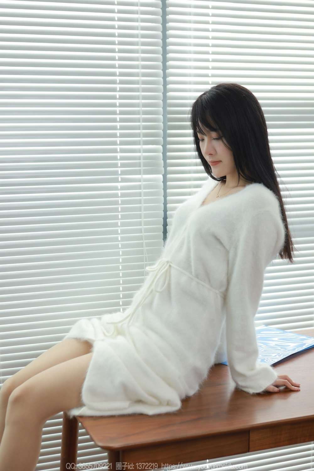 [IESS异思趣向] 2023.11.27 丝享家 1596 婉萍《白月光（上）》[72P/65MB]