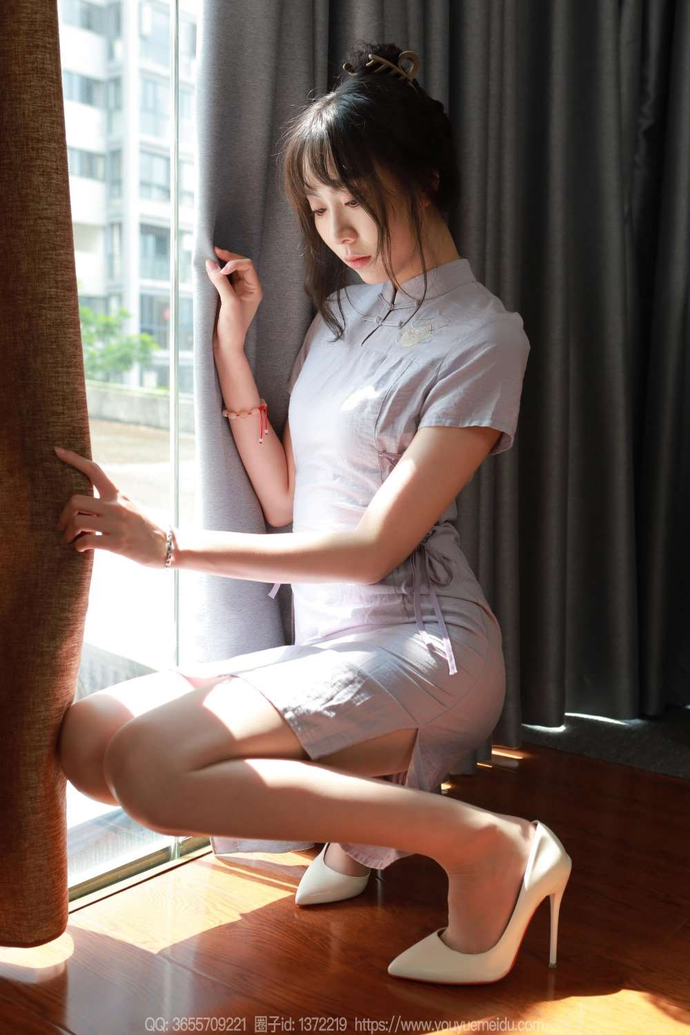 [IESS异思趣向] 2024.09.30 丝享家 1859 团团《素色旗袍 》[90P/88MB]