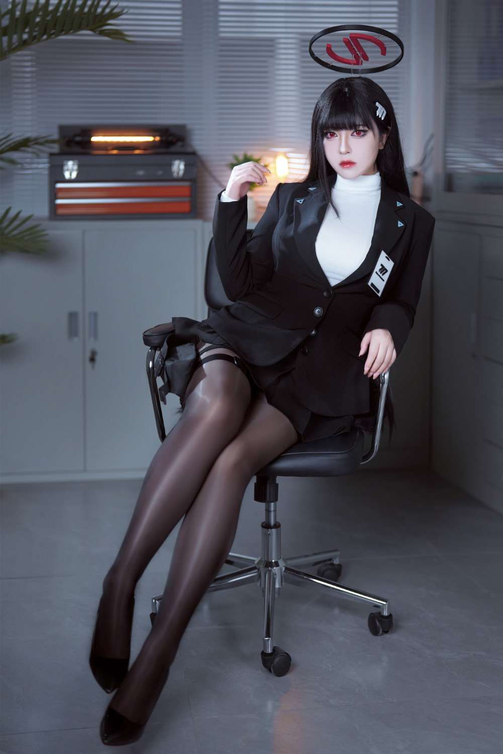 微博人气Coser@半半子 碧蓝档案 调月莉音 [60P/8V/397MB]