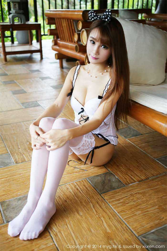 0023