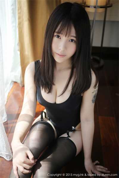 032