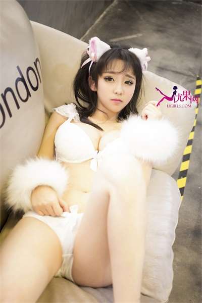U164_0009